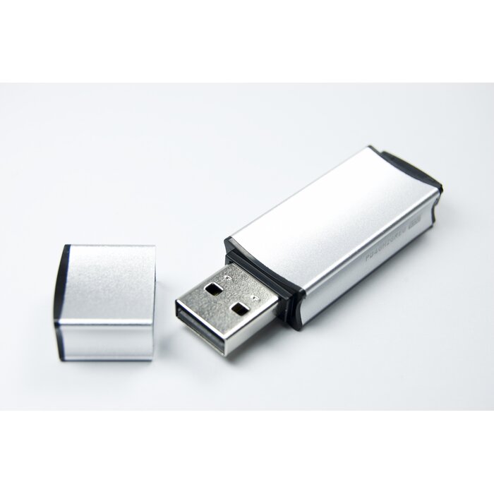 USB Stick Strong 8GB USB 3.0 silber